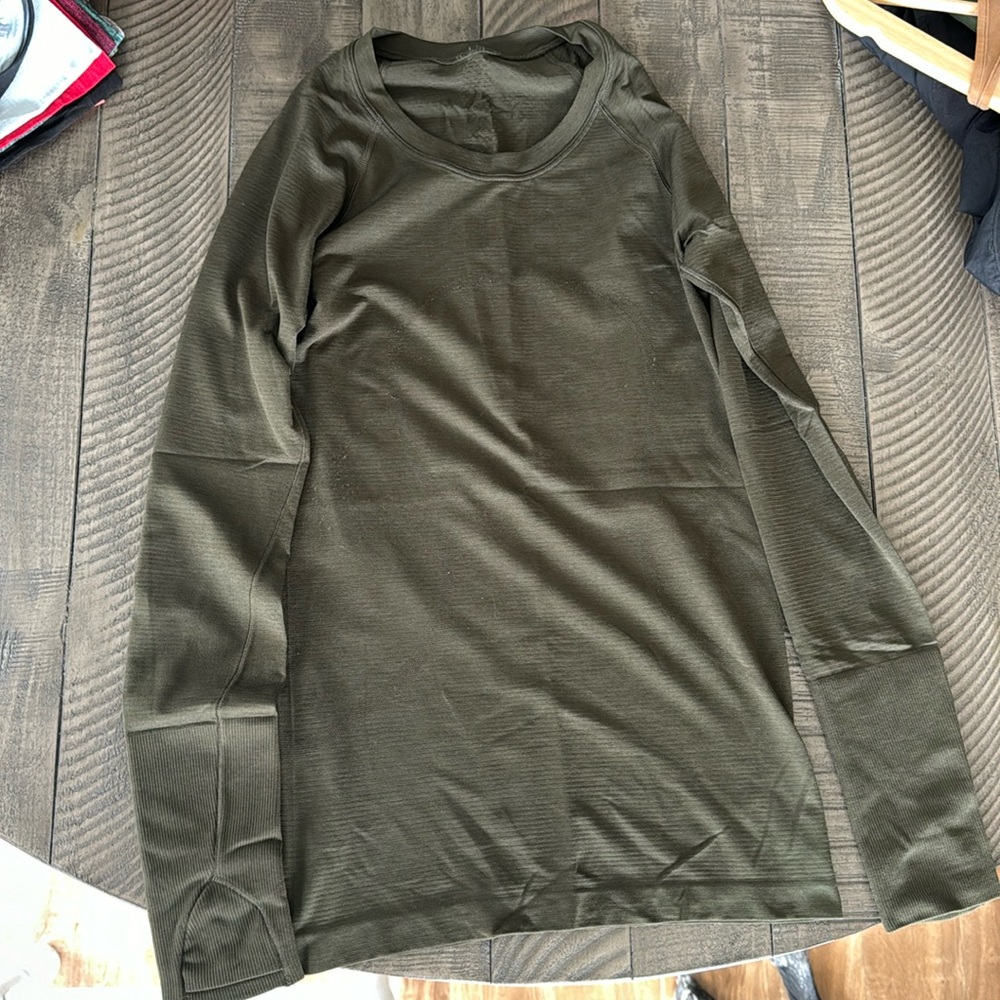 Lululemon long sleeve